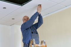 2014-02-08_12-03-02